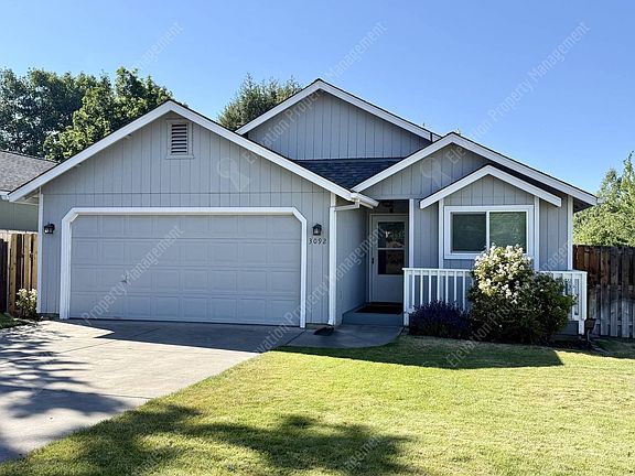 3rd image of 3092 NE Tahoe Ct