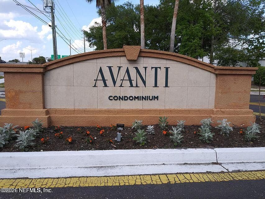 1st image of 3591 KERNAN Boulevard S #511