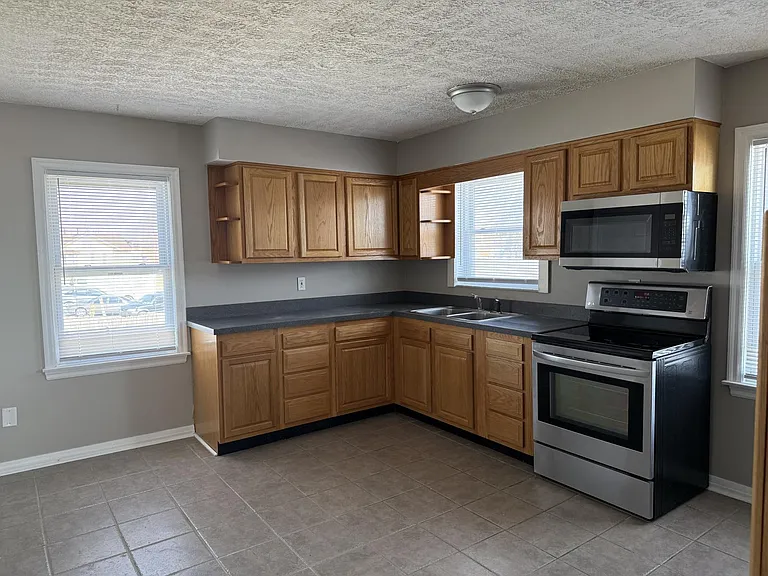 1733 Bachmann Dr #2 — Photo 12