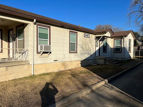 4th image of 3804 Washburn Ave