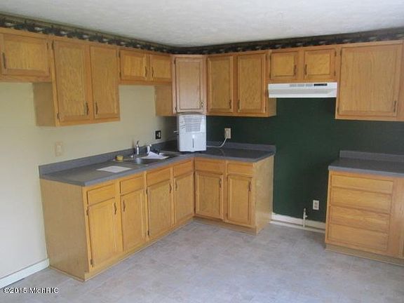 2nd image of 1201 Langeland Ave