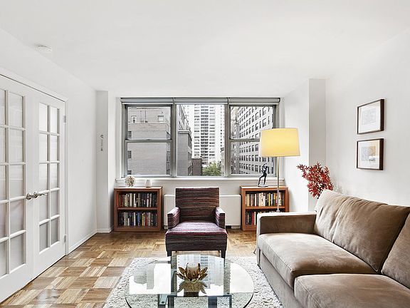 2nd image of 200 E 58th St APT 9J