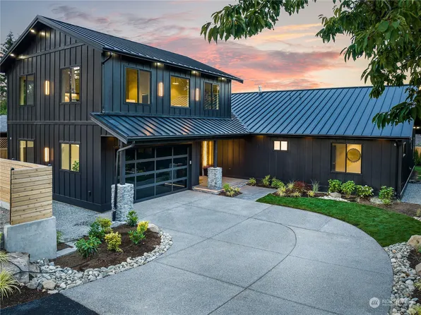 15442 84th Avenue NE, Kenmore, WA 98028