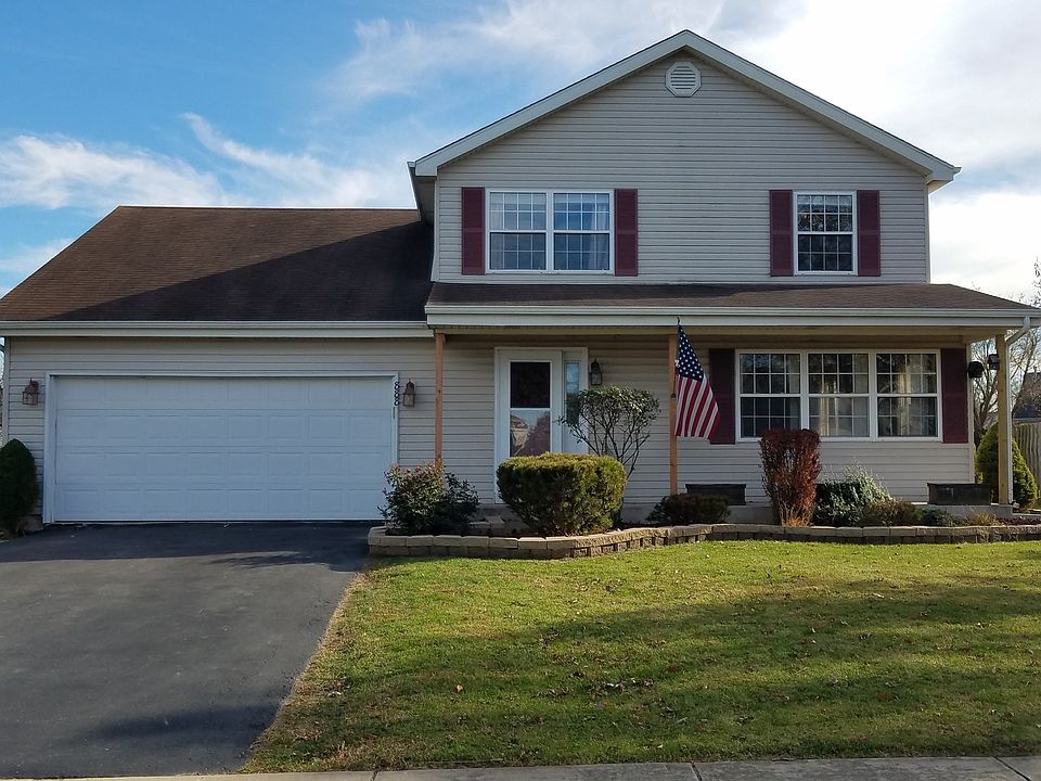 1st image of 888 Arrowhead Dr