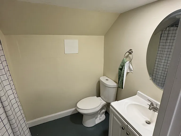 715 S Linwood Ave — Photo 17
