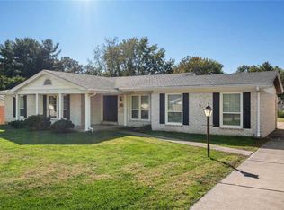 317 Bellerive Dr, Ballwin, MO