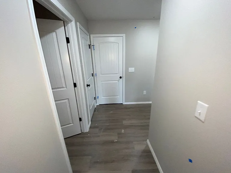 406 E Wright St — Photo 8