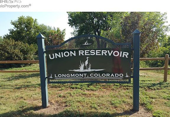 Union Res. across the st.