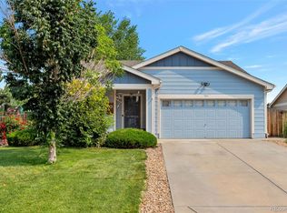 704 Willow Dr, Lochbuie, CO 80603