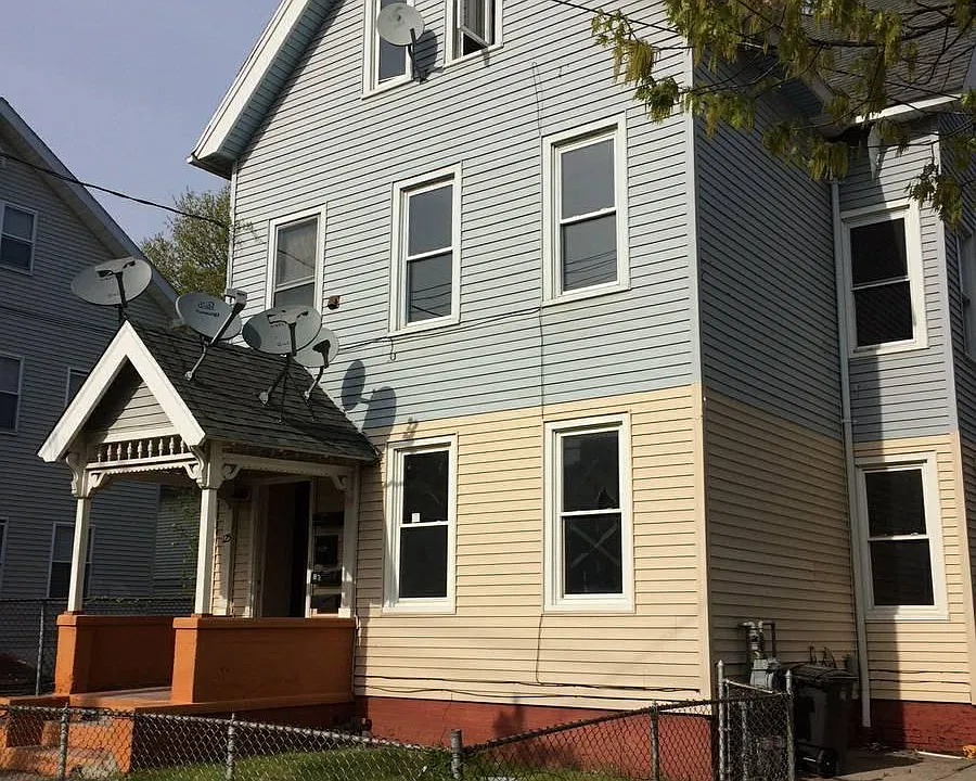 123 Dewitt St #3