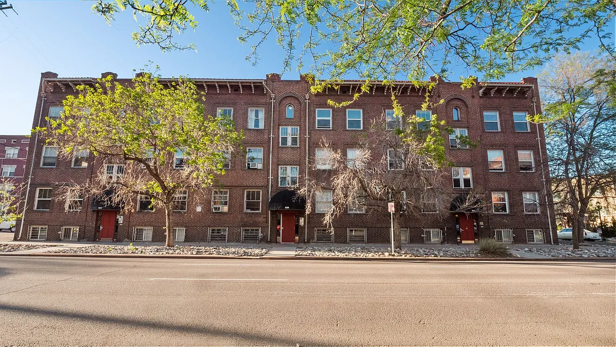 Building Photo - 541 E 14th Ave #5