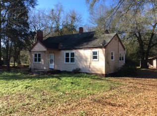 7249 Main St, Wade, NC 28395