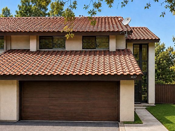 2nd image of 6567 Carioca Ln