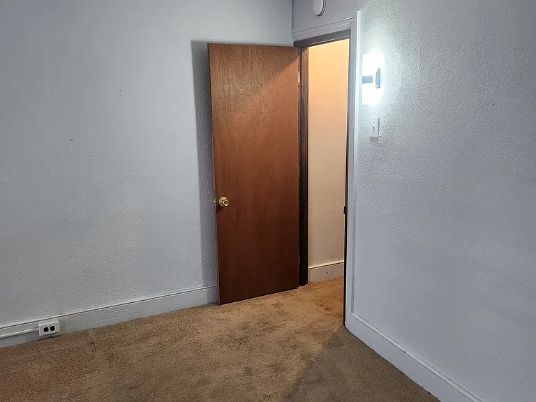 229 Mill St — Photo 28