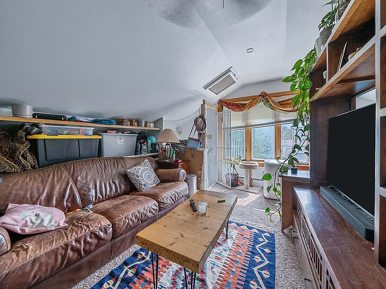 2087 S Grant St #2 — Photo 8