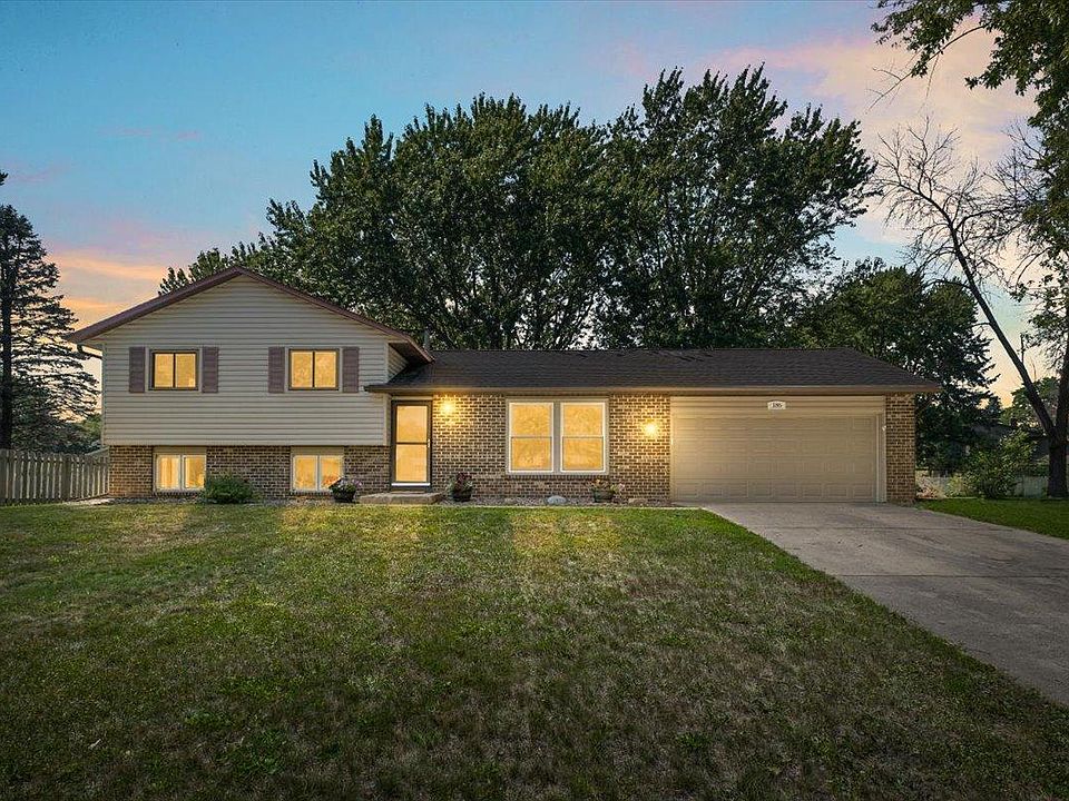 1st image of 186 Cottonwood Ct
