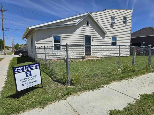 401 E 11th St, Hays, KS 67601