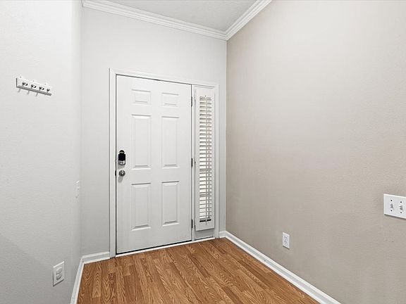 4th image of 7552 Scarlet Ibis Ln