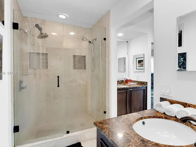 60 SW 13th St #4005 — Photo 20