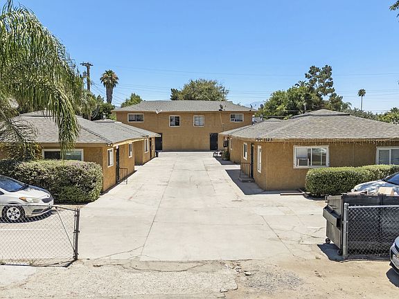 3rd image of 1123 Bobbett Dr