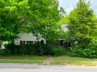 563 E 4th St, Russellville, KY 42276