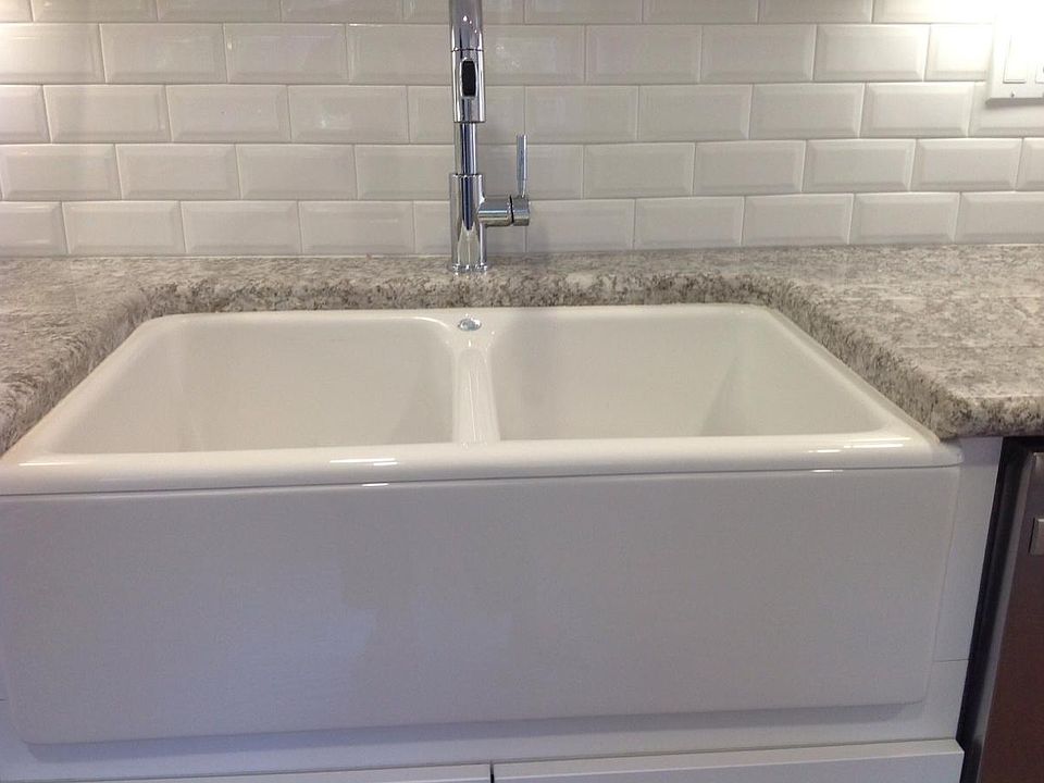 Farm house sink