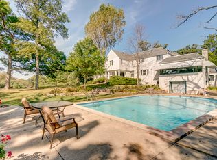 21700 N Hanover Hills Rd, Barrington, IL 60010