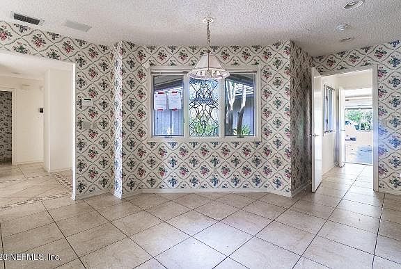 4th image of 2 Northgate Dr
