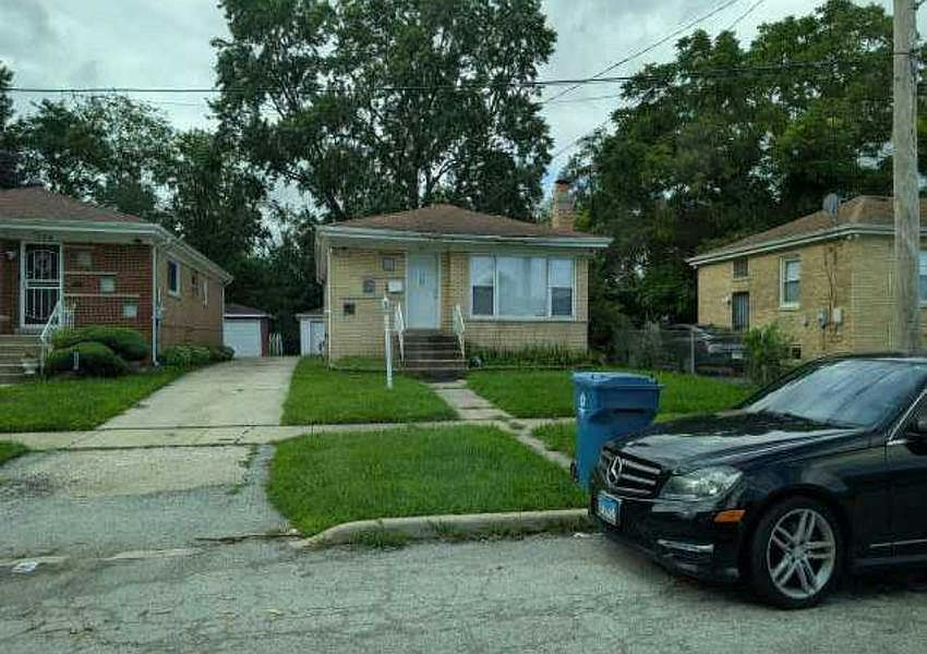 1st image of 264 W 146th St