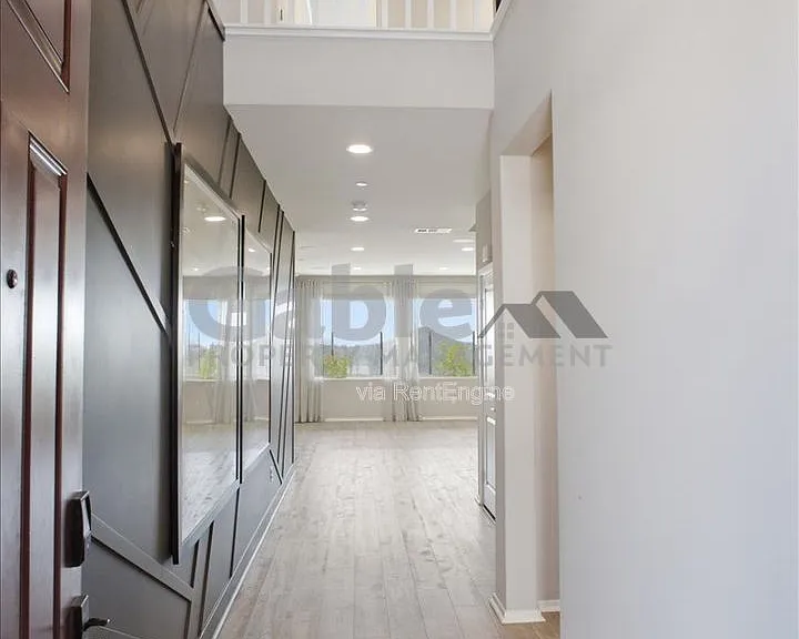 18262 Astro Ct — Photo 2