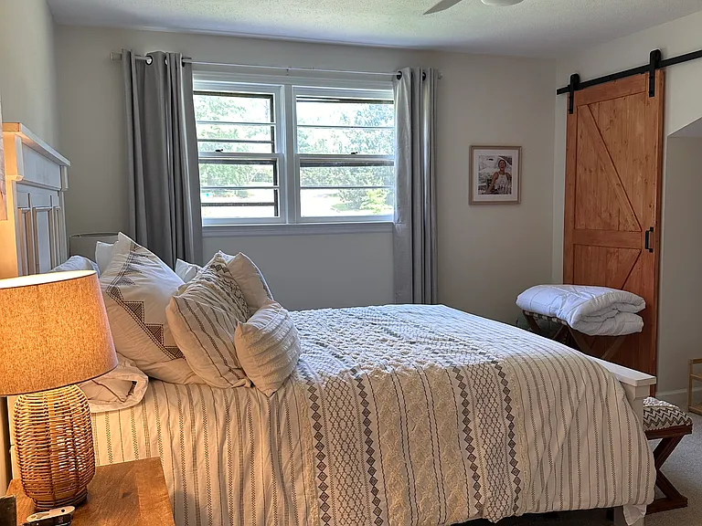804 Valley View St — Photo 38