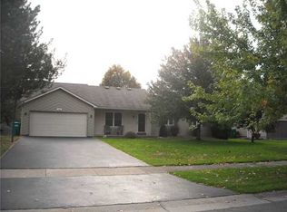 195 Long Park Dr, Rochester, NY 14612