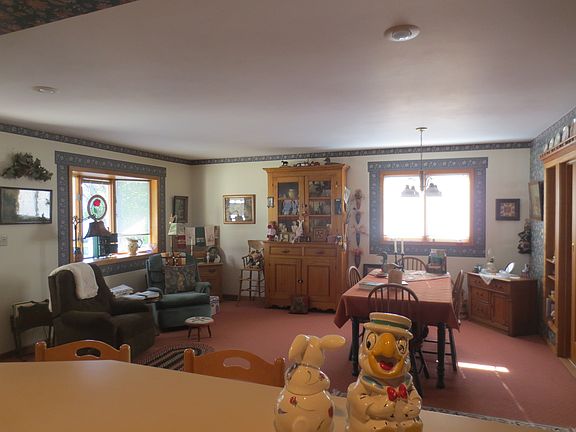 Dining in kitchen area