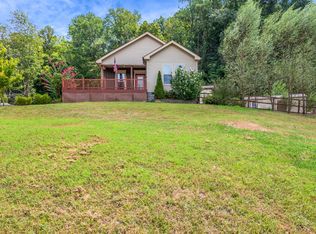 2071 Preacher Holt Rd, Mount Pleasant, TN 38474