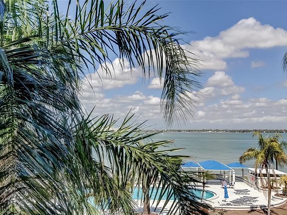 3rd image of 5155 Isla Key Blvd S APT 301