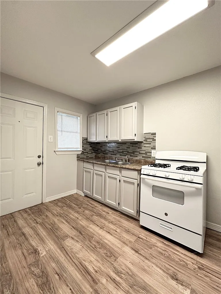 1 bed, 1.0 bath, 500 sqft, $750 — Photo 4