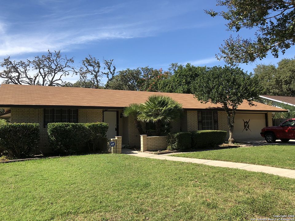 1st image of 9803 CAROLWOOD DR