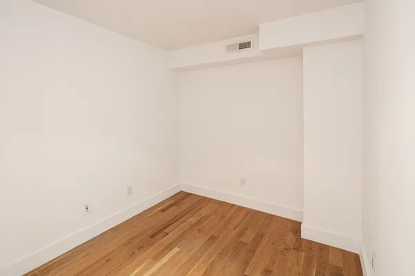 Rented by MNS | media 21