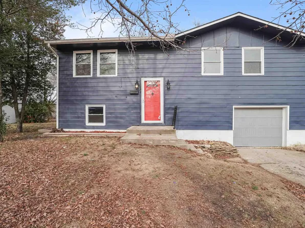 1242 SE 35th Ter, Topeka, KS 66605