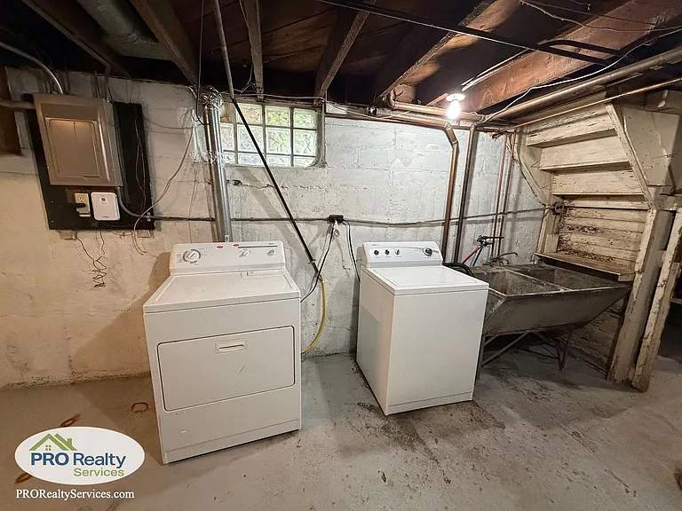 826 Thomas Ave — Photo 21