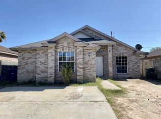 727 Snake Dr, Laredo, TX 78045