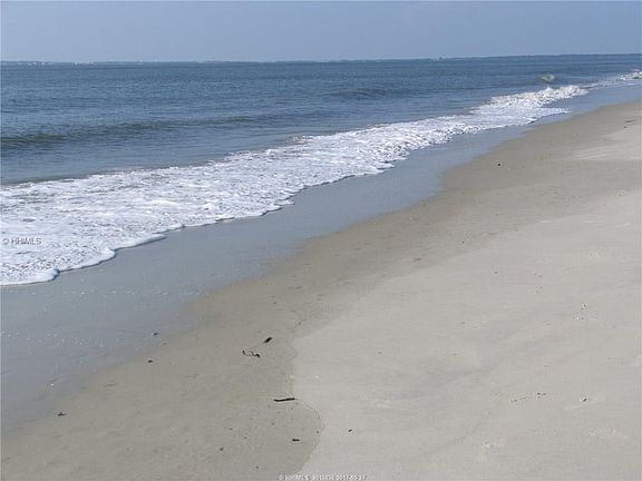 3rd image of 119 Beach Field Dr