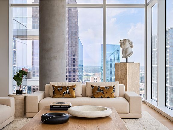 3rd image of 1747 Leonard St #2301