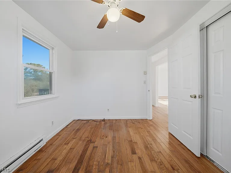 9515 6th Bay St — Photo 12