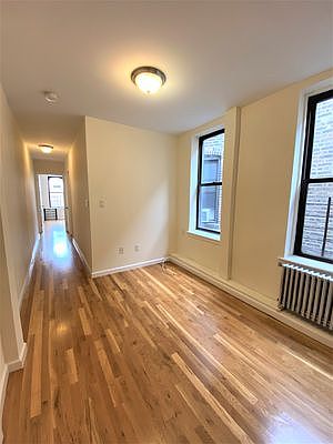 2nd image of 521 W 168th St #3