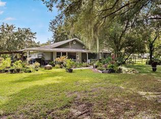 1223 W County Line Rd, Zephyrhills, FL 33540