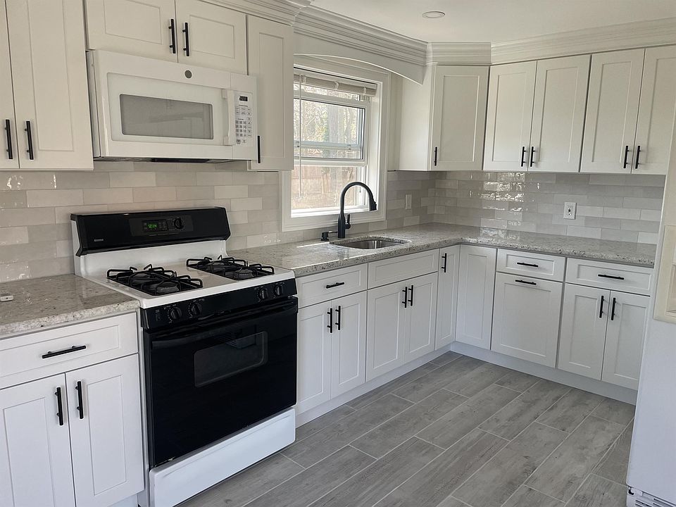 1st image of 64 Polk Ave #B