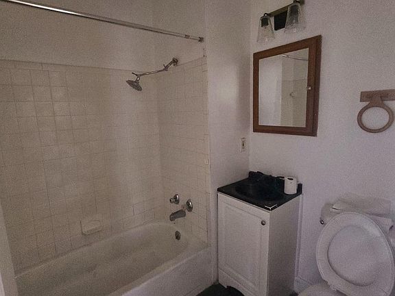 5th image of 1613 Iliff Ave