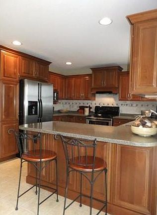 5th image of 100 Stonehaven Dr #5