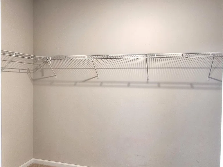 280 Dinner Tree Sq — Photo 14